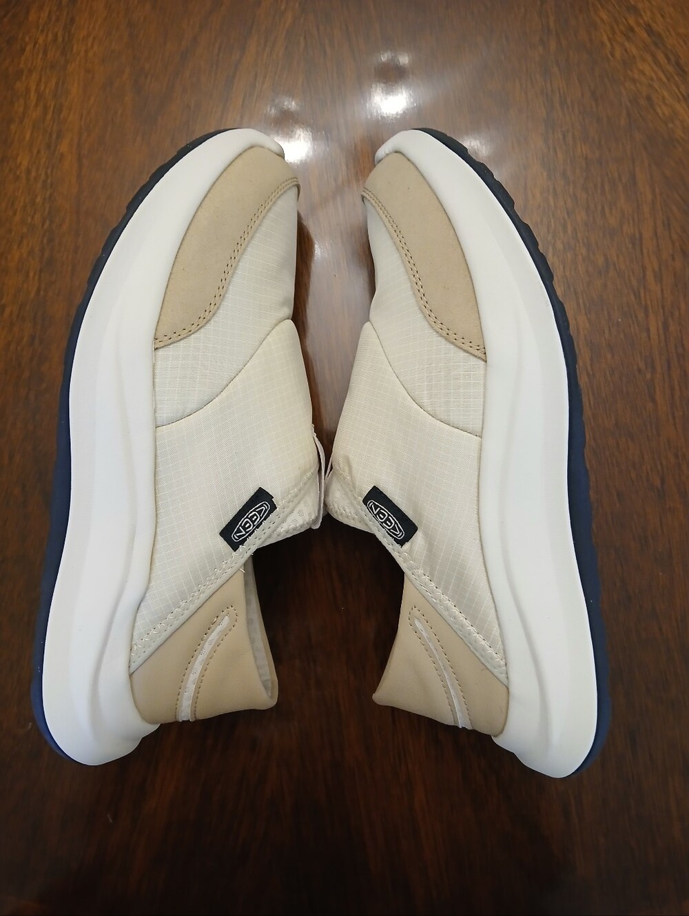 •KEEN• Whyser Convertible Slip-On